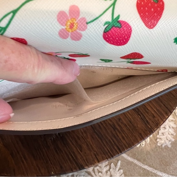 NWT Kate Spade Strawberry Vine Crossbody Saddle Bag - Picture 10 of 12